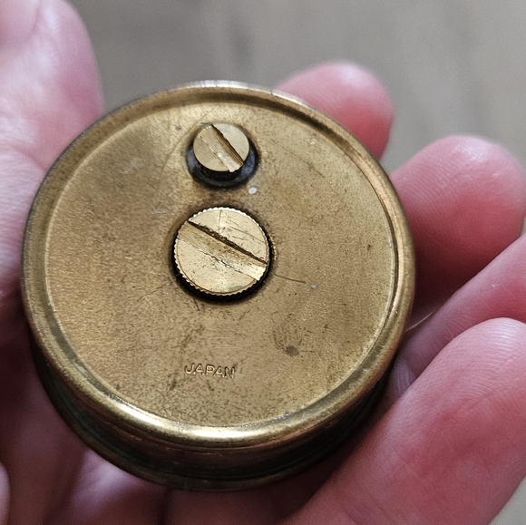 RARE Vintage Ceramic Penguin Bowling Bowl and Pins Table Lighter - Picture 10 of 10